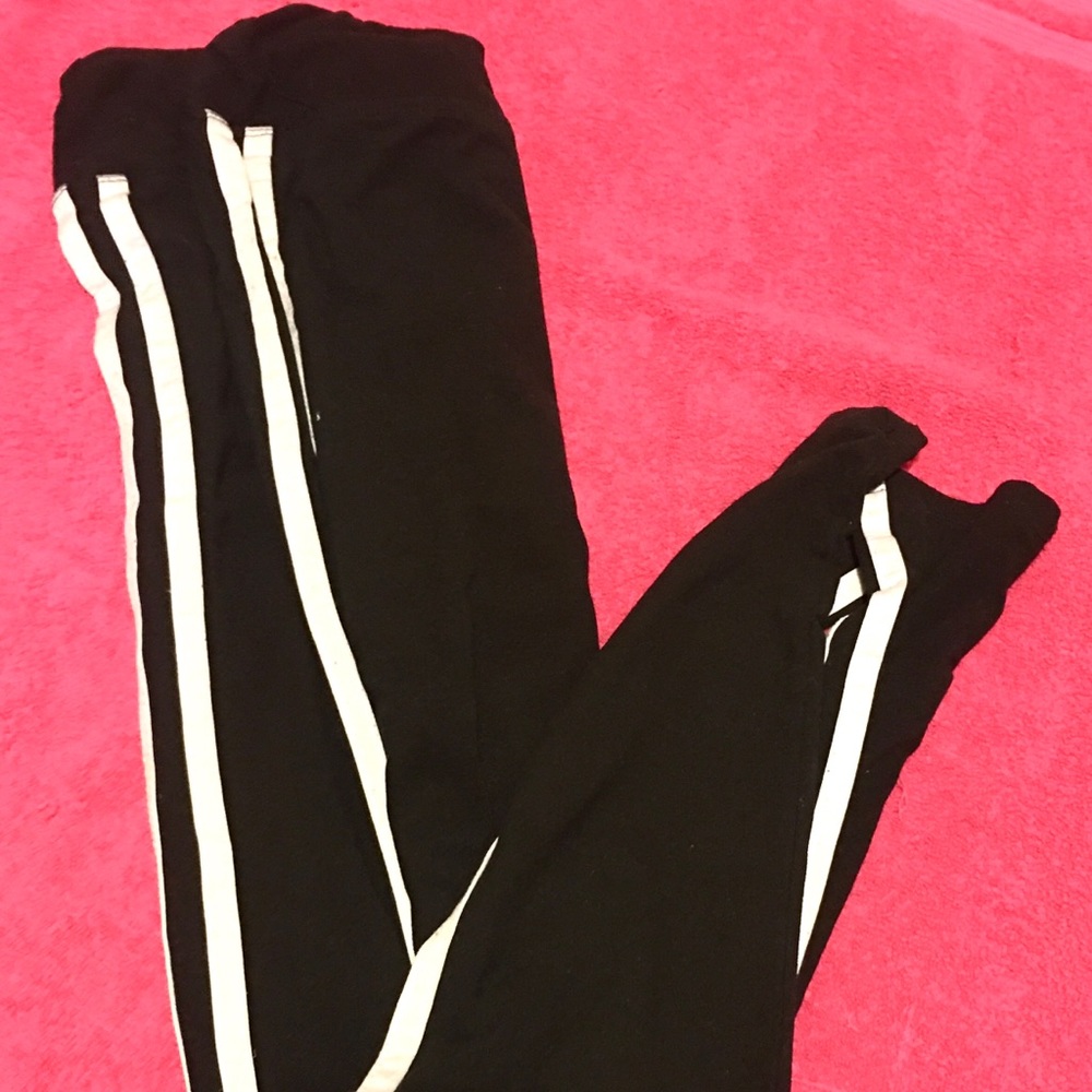 Striped leggings